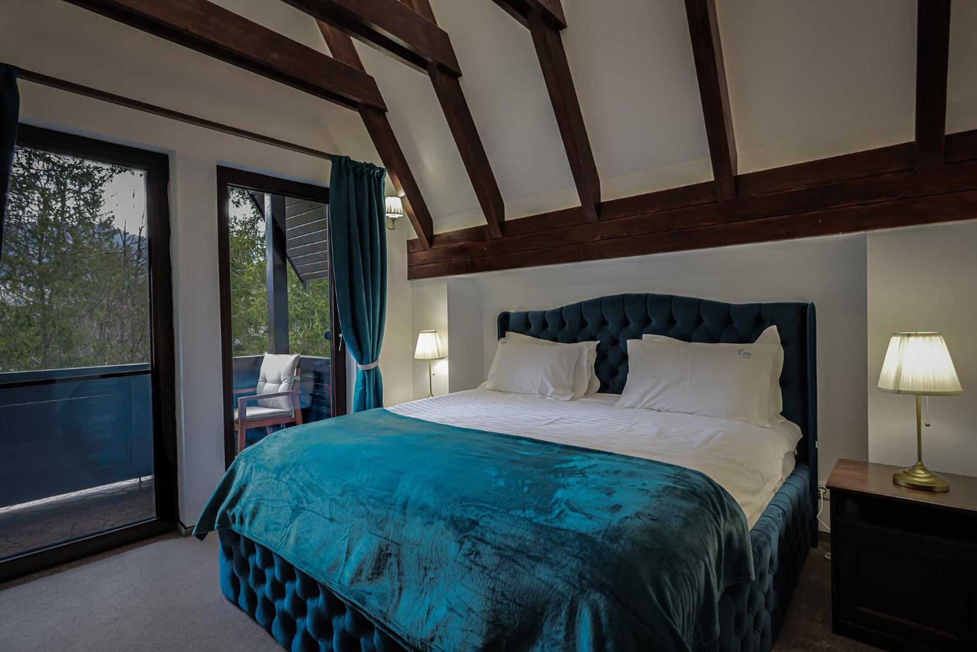 Villa Tom Sinaia Bagian luar foto